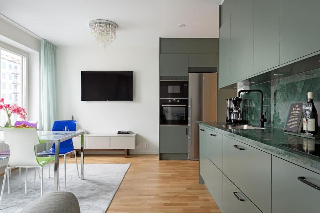 Modern Elegance I Hagastaden Apartment Стокхолм Екстериор снимка